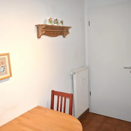 Ostseeallee 12 Nr 08 Apartment *